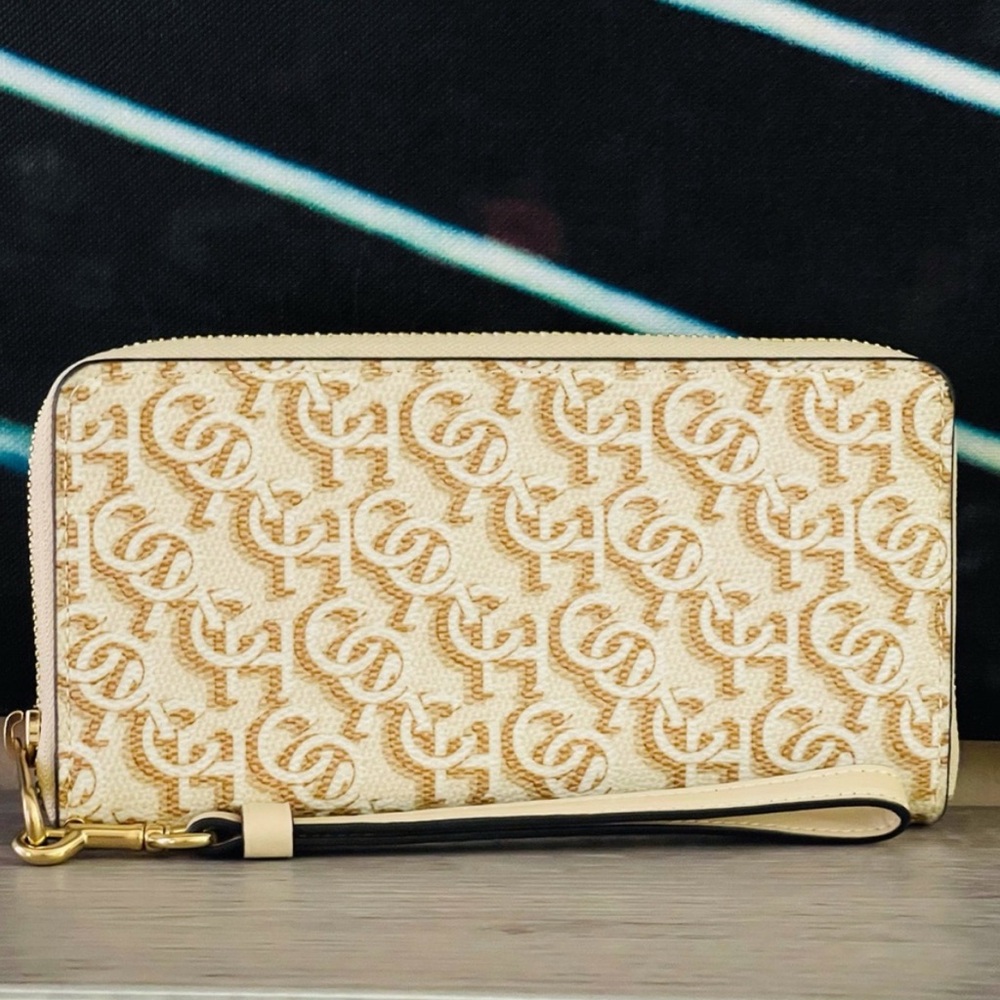 Coach Beige and White Monogram Wristlet - Picture 4 of 9